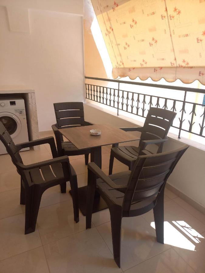 Velis Apartment Sarandë Esterno foto